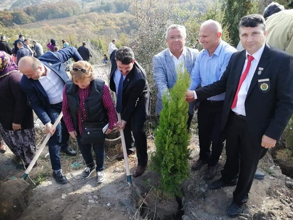 32 bin fidan toprakla buluştu - 2