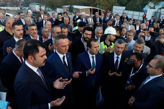 Bakanı Kurum, Selahaddin Camii inşaatını inceledi - 4