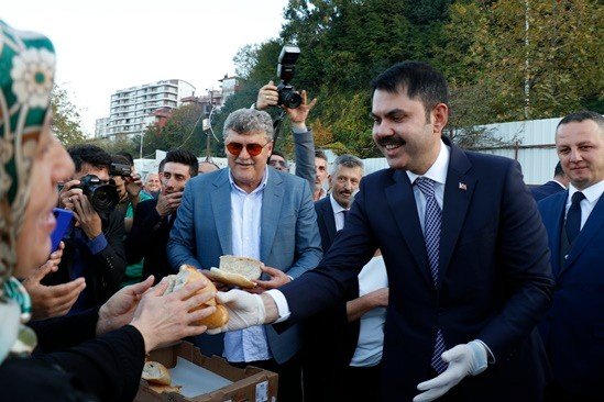 Bakanı Kurum, Selahaddin Camii inşaatını inceledi - 8