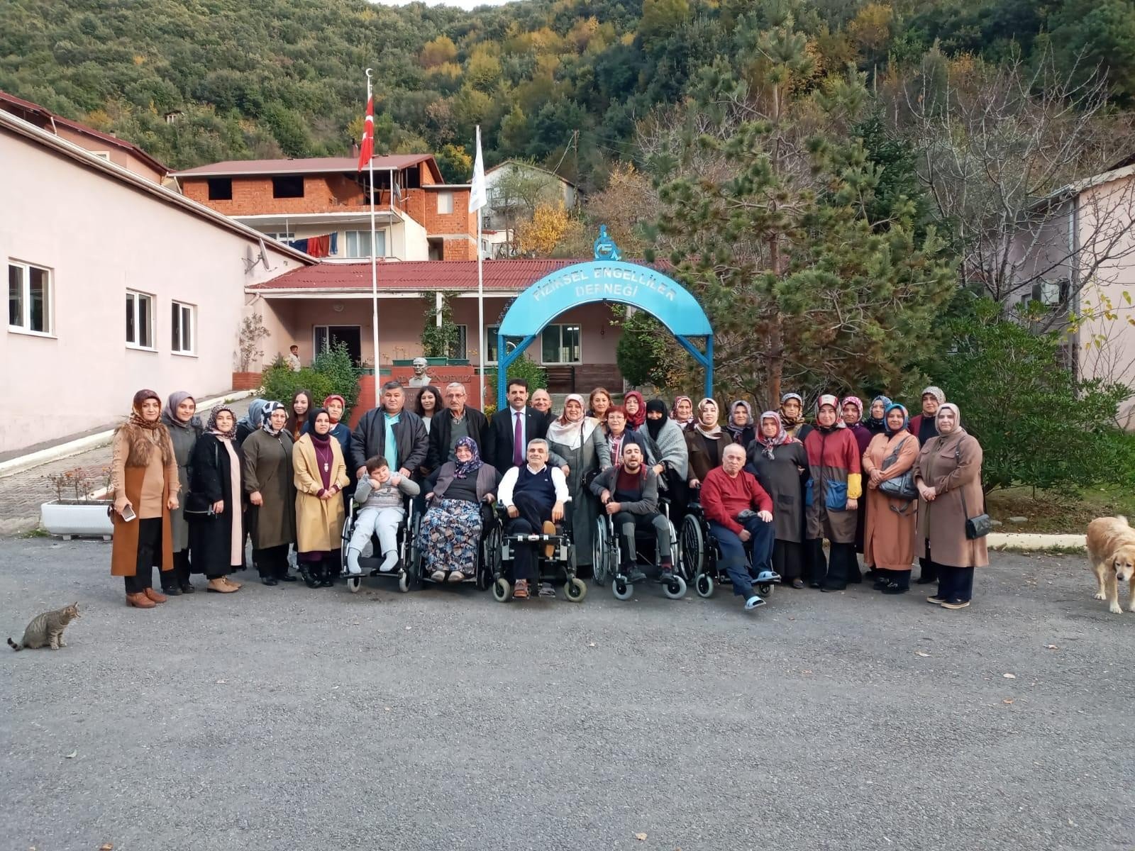 AK Parti Kadın Kolları’ndan anlamlı etkinlik - 2