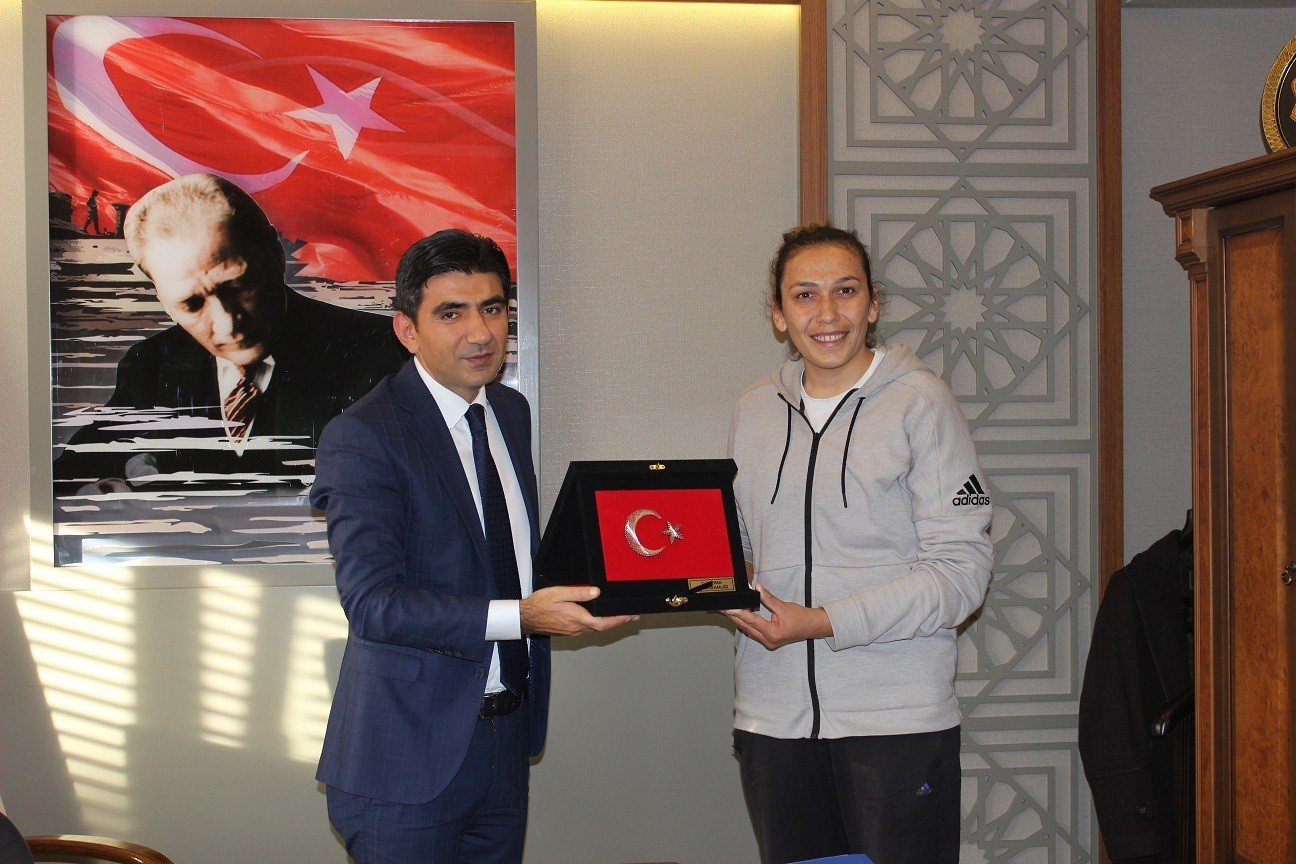 Dünya şampiyonasında yarı finalist oldu - 2