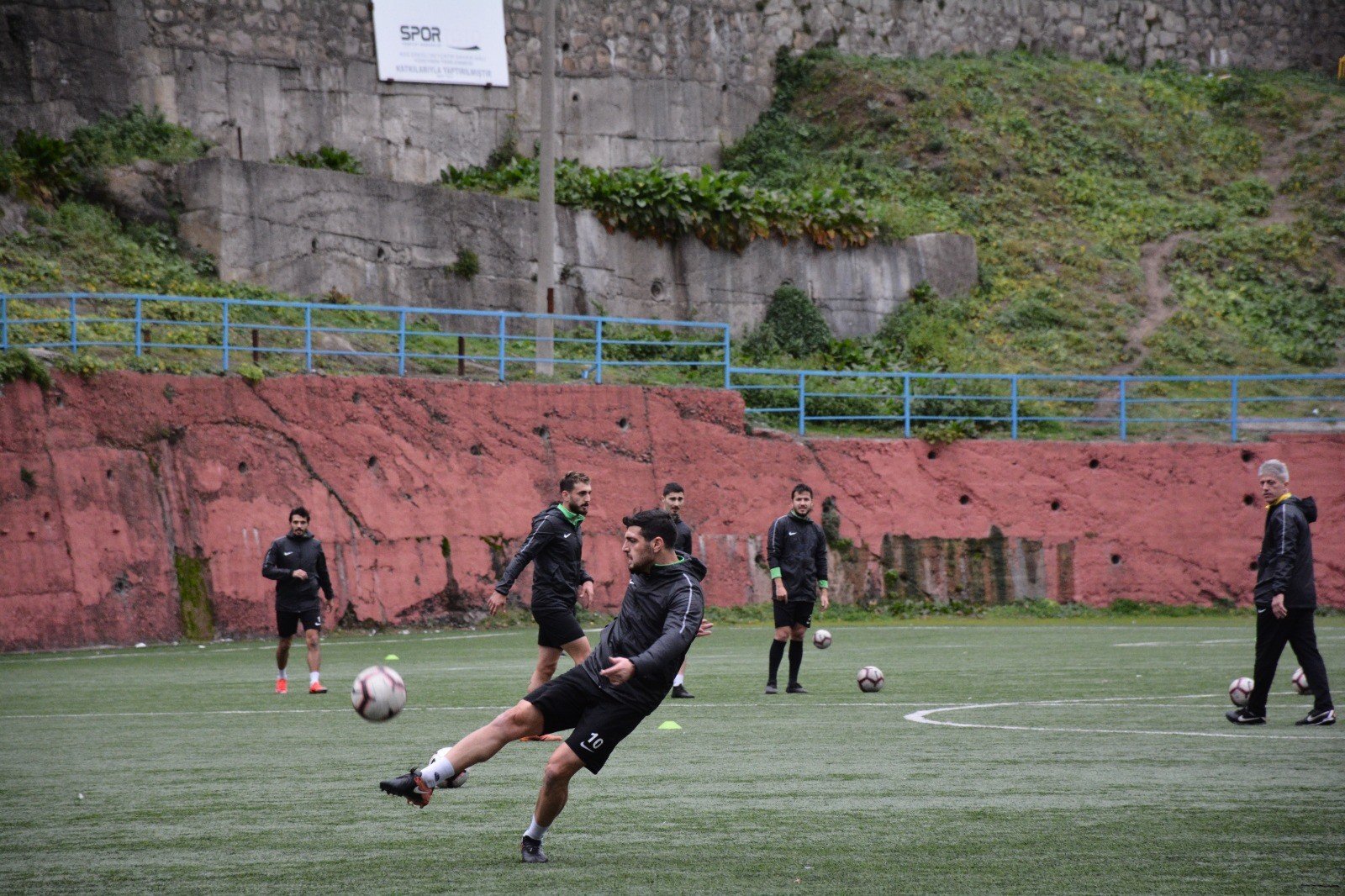 Ereğli Belediyespor’da ikinci yarı hazırlıkları başladı - 1