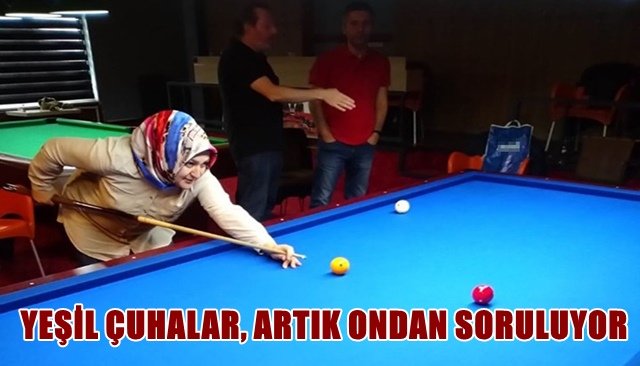 Ev hanımı eşinden ilham aldı, bilardo antrenörü oldu