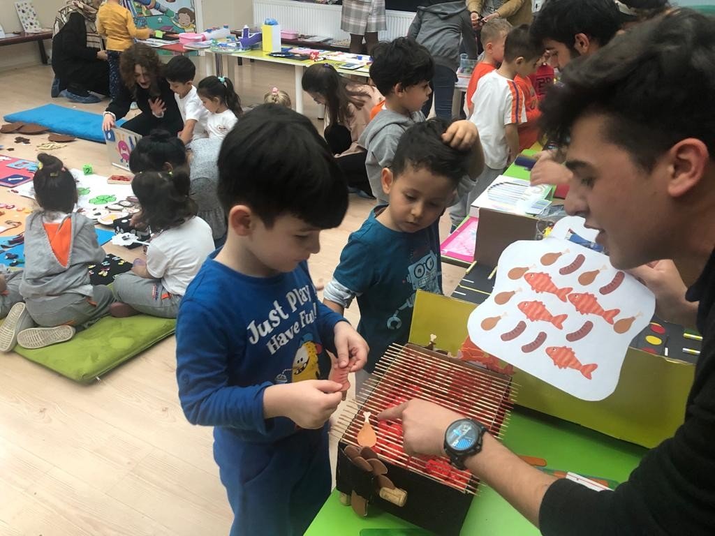 Öğretmen adayları, minik kardeşleriyle buluştu - 9