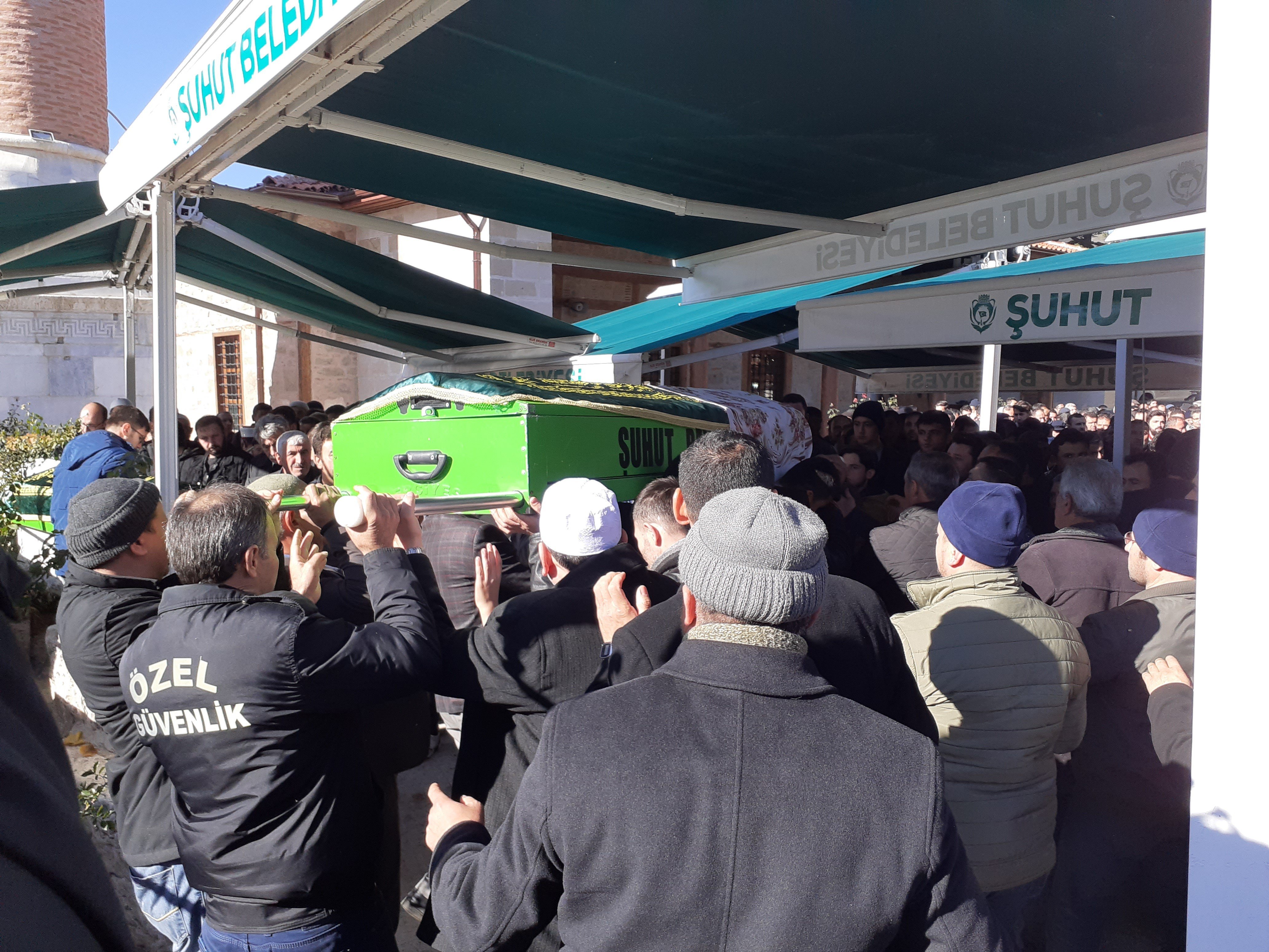 Trafik kazasında yaşamını kaybeden çift... Son yolculukta da YAN YANA... - 4
