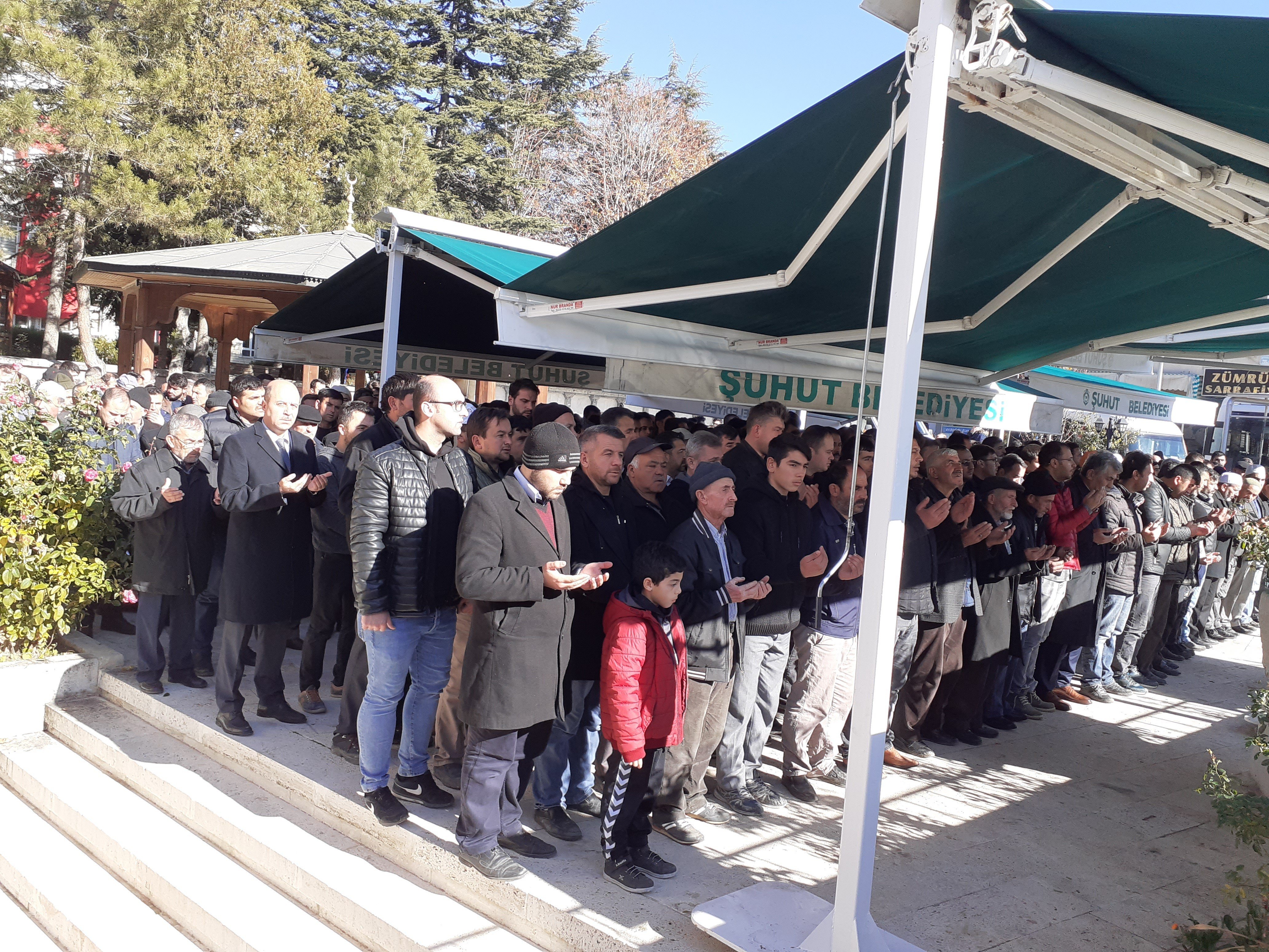 Trafik kazasında yaşamını kaybeden çift... Son yolculukta da  YAN YANA... - 1