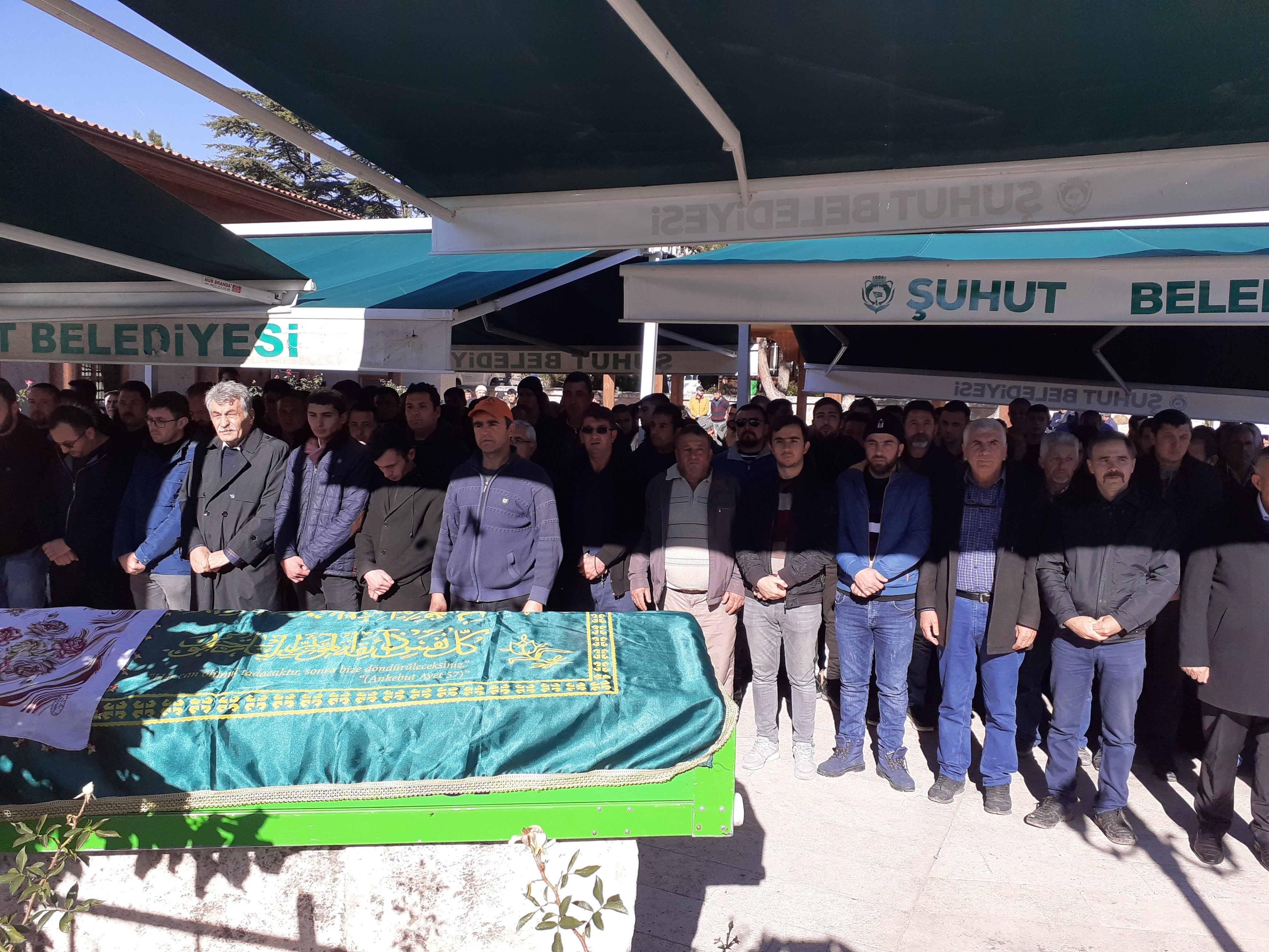 Trafik kazasında yaşamını kaybeden çift... Son yolculukta da YAN YANA... - 3