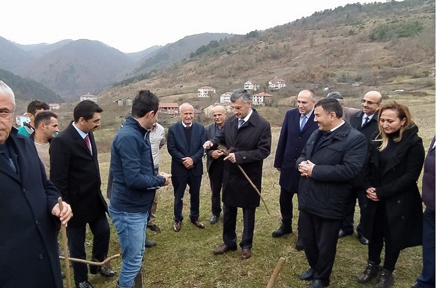 Vali Bektaş, çiftçilerle bir araya geldi - 2