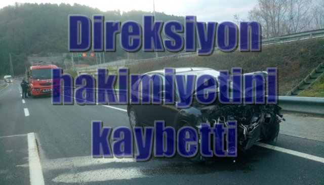 Direksiyon hakimiyetini kaybetti... Bariyerlere çarptı