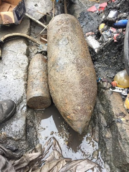  Kazıda bulundu, hurdacıya gidince top mermisi olduğu ortaya çıktı - 1