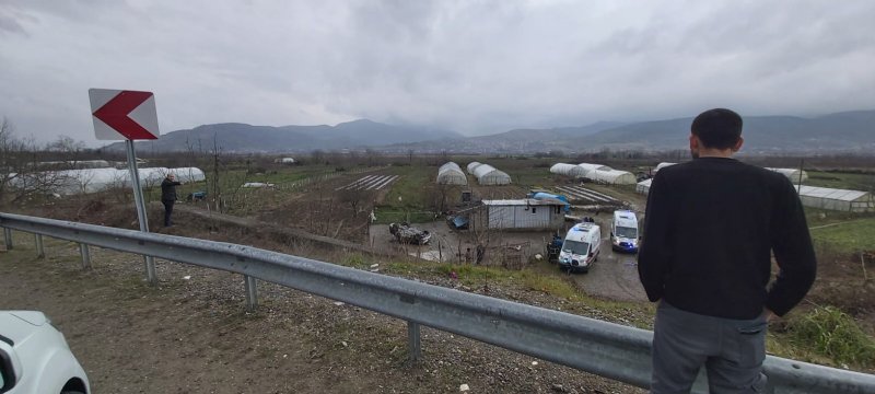 Otomobil şarampole uçtu: 5 yaralı - 3
