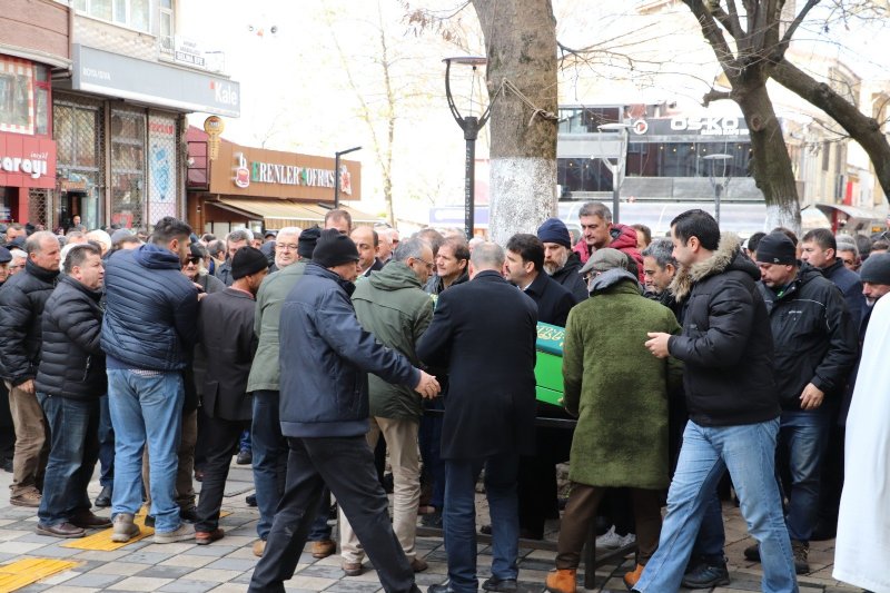 Sanlı’ya son yolculuğuna uğurlandı - 4