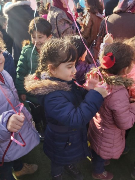 Sevinçlerini, balon uçurarak yaşadılar - 2