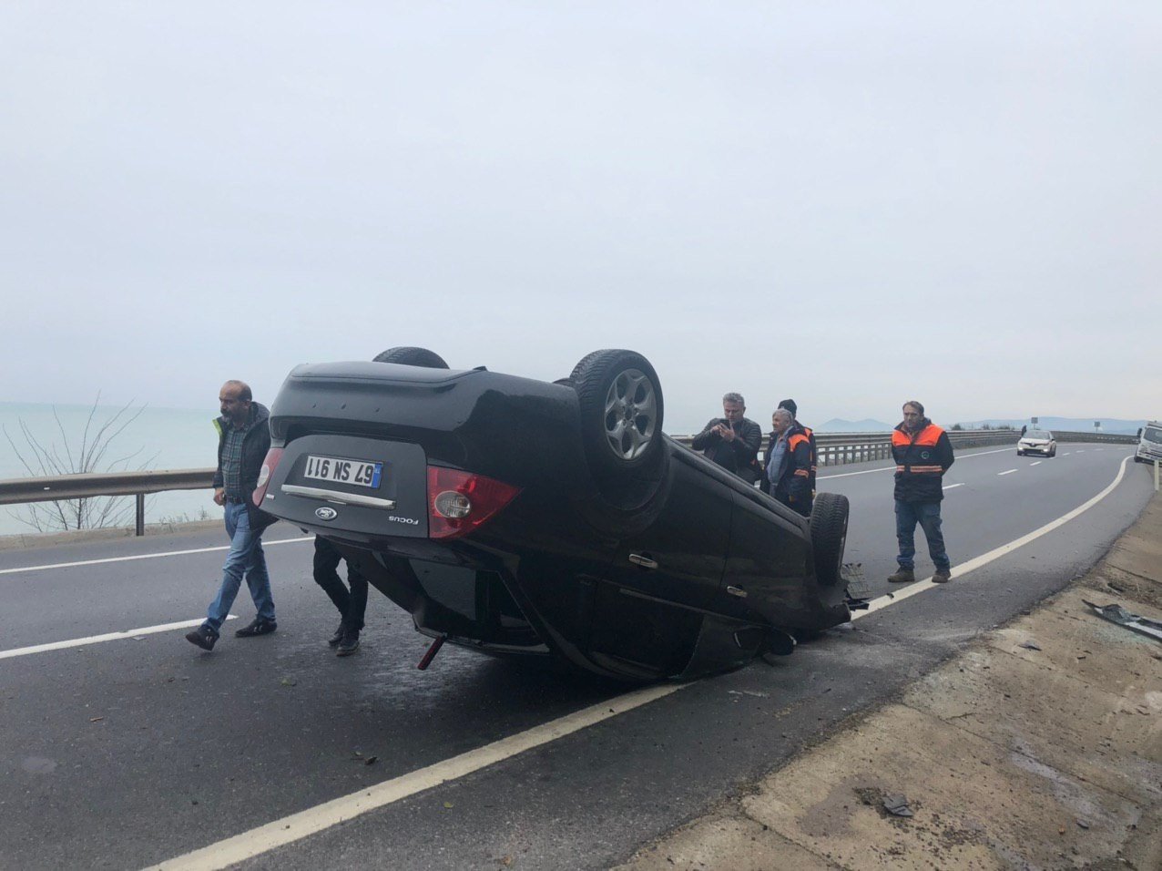 Takla atıp ters döndü. - 3