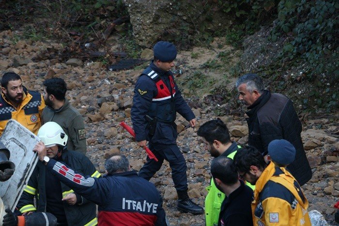 Yollar buz tuttu, kazalar beraberinde geldi - 8