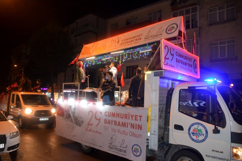 Cumhuriyet Bayramı kutlamaları gece de sürdü - 11