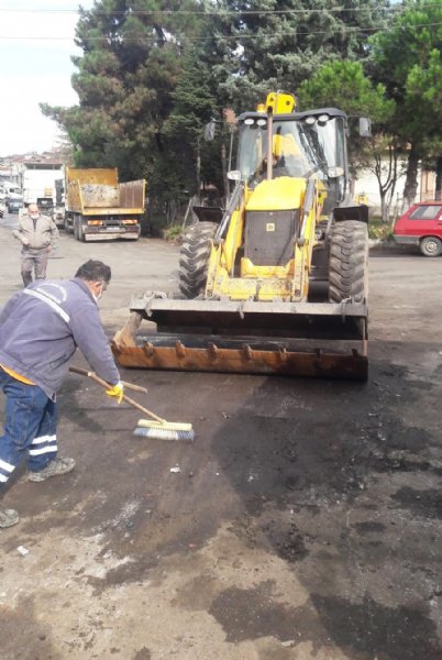 Kışla ve Belen Sanayi Sitesi´nde hurda araç temizliği... - 2