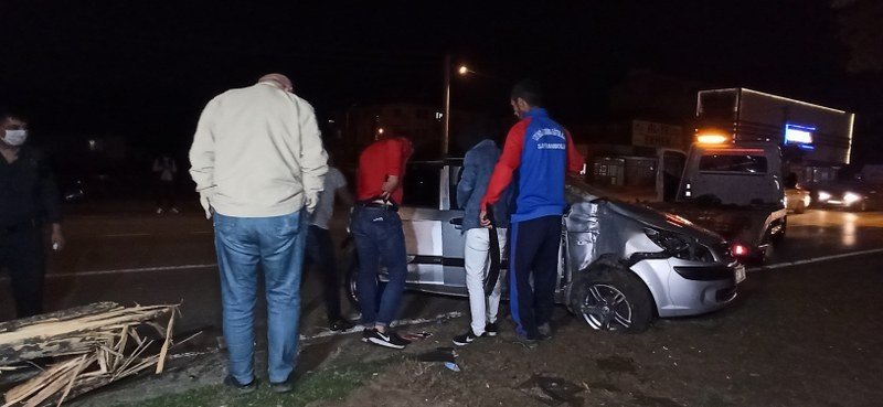 TAKLA ATTI: 3 YARALI - 4