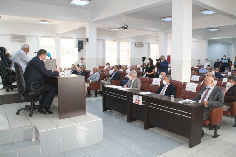 Tartışmalar.. Tartışmalar... Balıkçı Barınağı imar düzenlemesi meclisten geçti  - 8