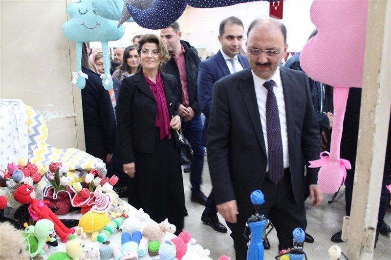 VALİNİN EŞİNİN KORONA VİRÜS TESTİ POZİTİF ÇIKTI - 1