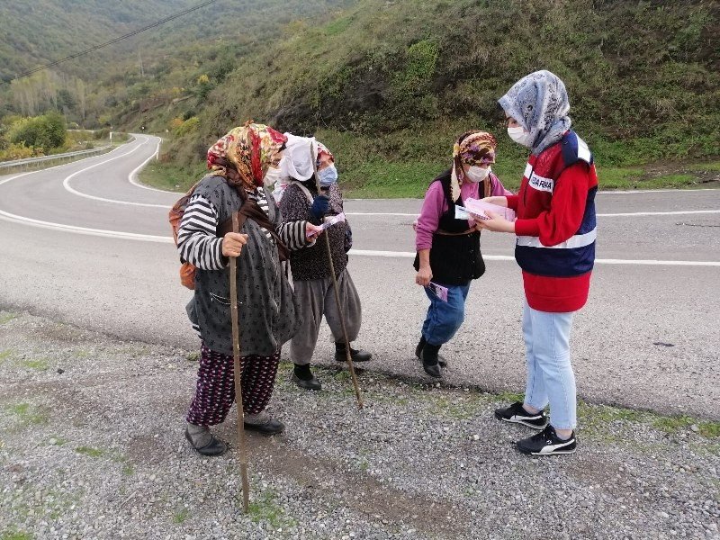 KADINA ŞİDDETE KARŞI BROŞÜR DAĞITILDI - 2