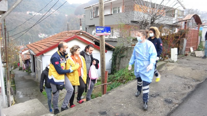 5 kişilik aile sobadan etkilendi - 3