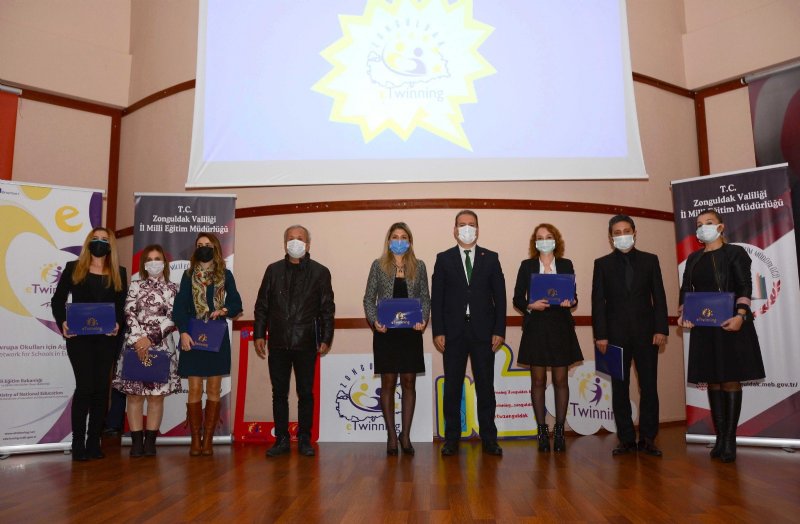 e-Twinning Avrupa Kalite Etiketleri ve Ulusal Kalite Etiketleri törenle verildi - 1