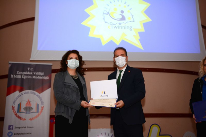 e-Twinning Avrupa Kalite Etiketleri  ve Ulusal Kalite Etiketleri törenle verildi - 5