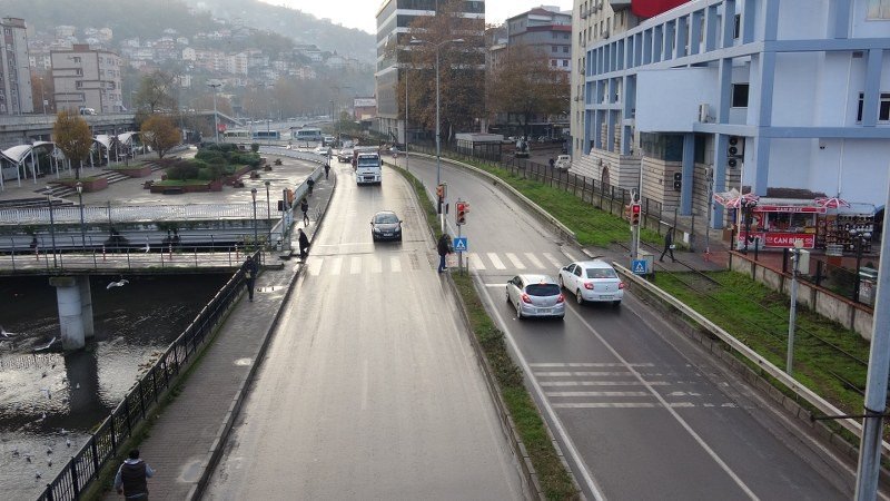 KISITLAMA BİTTİ, SOKAKLAR BOŞ! - 2