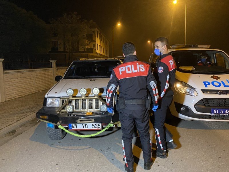 KOVALAMACAYLA YAKALANDI; ADAM SUÇ MAKİNESİ ÇIKTI! - 2