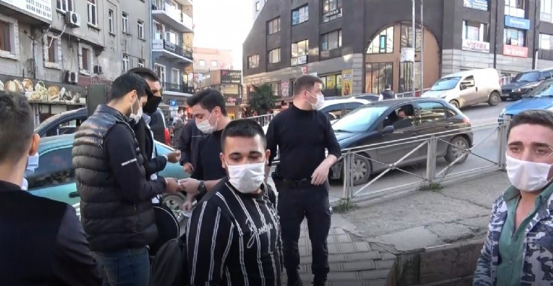 Polisin müdahale ettiği genç müzisyenlerden acı itiraz… ´´VAR MI BİZİM DURUMUMUZU BİLEN?´´ - 5