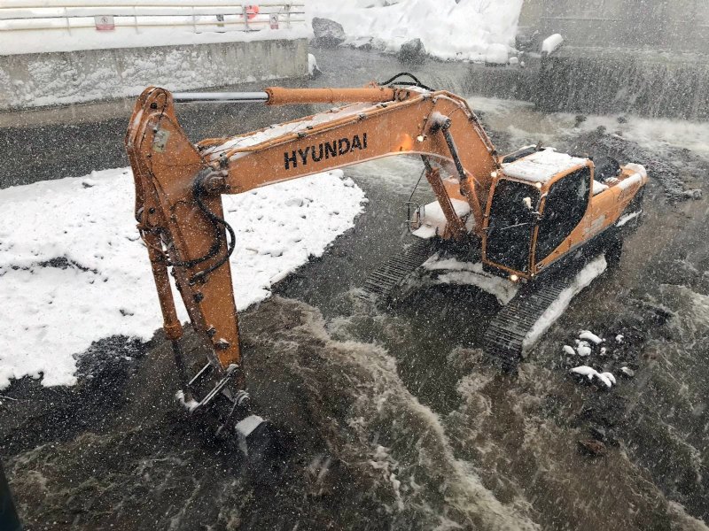 ARAMA ÇALIŞMALARI 1 METRE KARIN ALTINDA SÜRÜYOR - 3