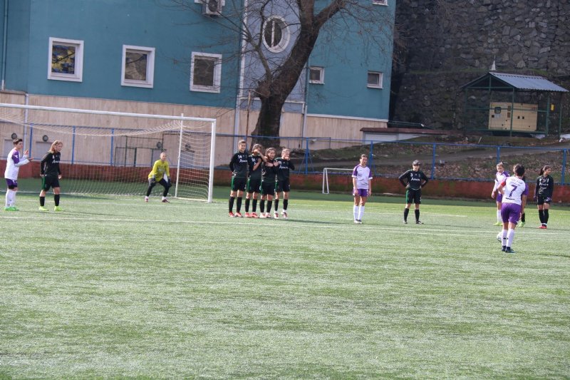 Kızlar 3 Puanı 3 golle aldı - 5