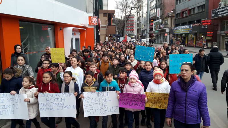  Öğrenciler ve velileri eylem yaptı - 6