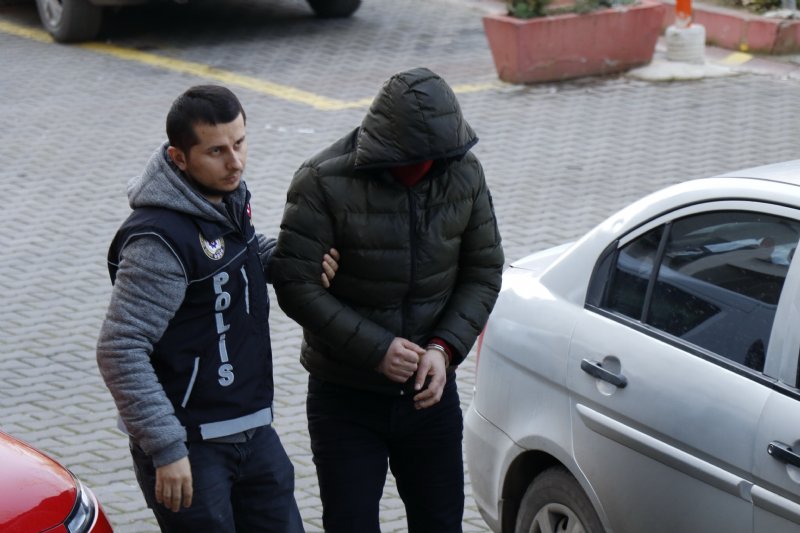 Yarım kilo bonzai ile yakalandılar, 3 şüpheli adliyede - 3
