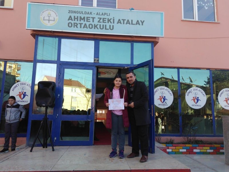 Alaplı Ahmet Zeki Atalay Ortaokulu 3 dünya birincisi çıktı - 4
