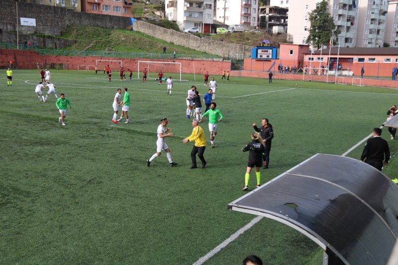 Ereğli Belediyespor: 2 Göynük Belediyespor:1 - 2