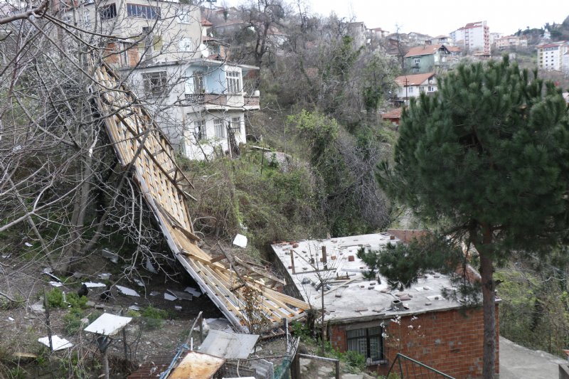 BİR SAAT SÜRDÜ... - 2