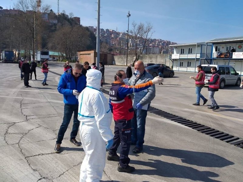 Ukrayna´dan gelen gemideki 51 kişi gözlem altına alındı - 3