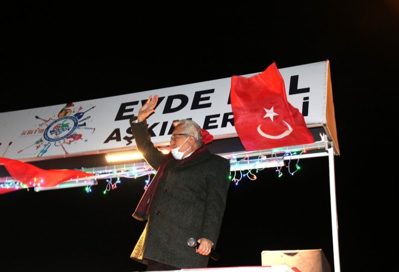Başkan Posbıyık mahallelerde bayram kutladı - 5
