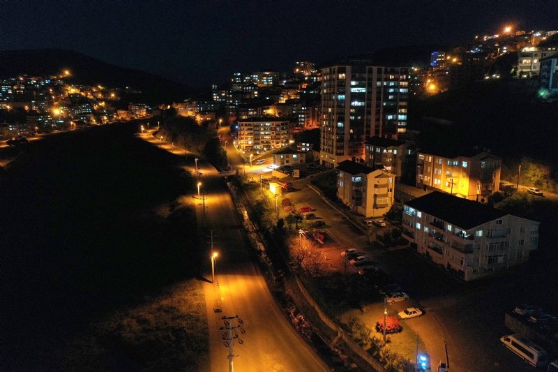 Başkan Posbıyık mahallelerde bayram kutladı - 6