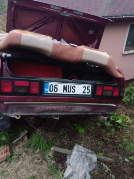 Yoldan çıkıp evin çatısına uçtu… - 7