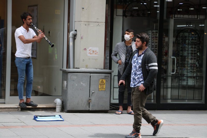 48 saat süren kısıtlama sonrası yoğunluk yaşandı - 1