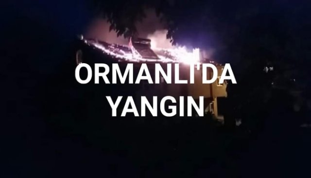 Aynı mahallede ikinci yangın… Çatı Alevlere teslim oldu...