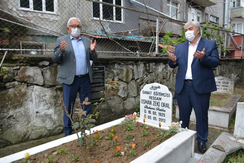 OSMAN ZEKİ ORAL, MEZARI BAŞINDA ANILDI - 4