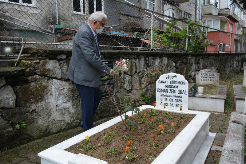 OSMAN ZEKİ ORAL, MEZARI BAŞINDA ANILDI - 5