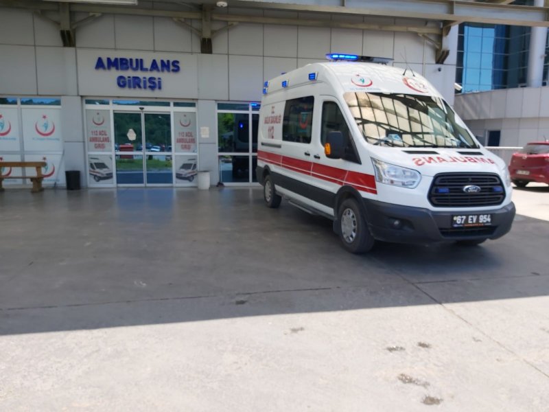 COVİD OLAN HAMİLE ANNE, DOĞUM YAPTI - 1