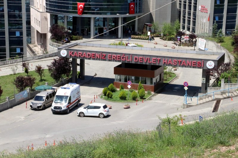 COVİD OLAN HAMİLE ANNE, DOĞUM YAPTI - 3