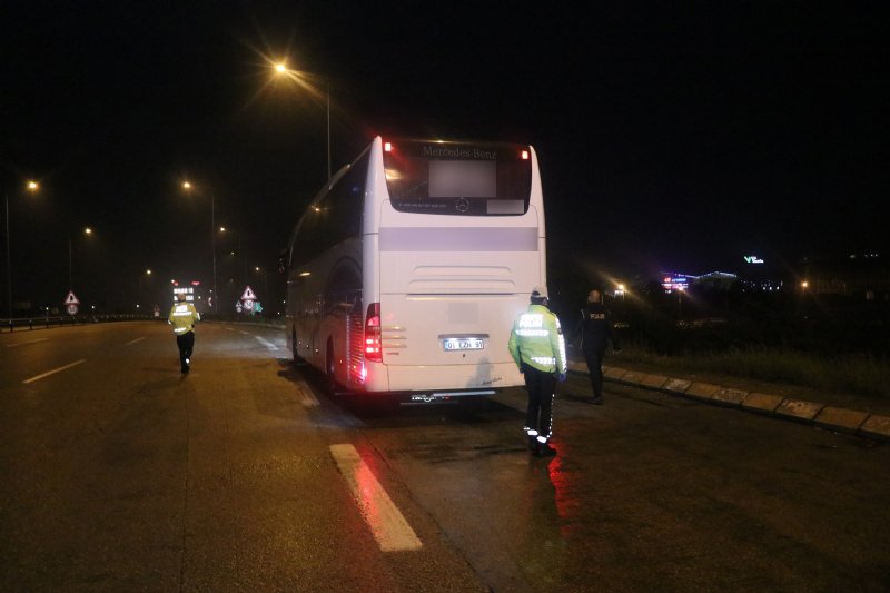 EYVAH EYVAH! POZİTİF OLDUĞUNU OTOBÜSTE ÖĞRENDİ... - 1