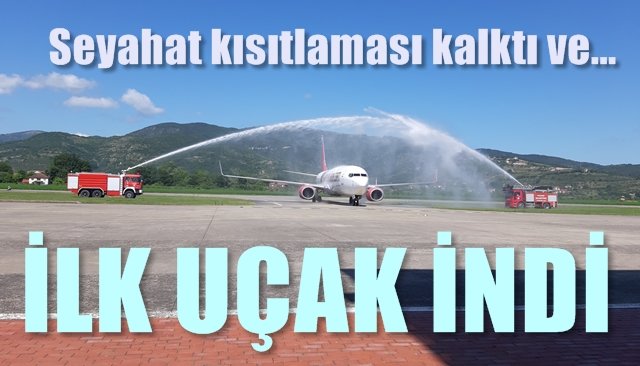 İLK UÇAK İNDİ